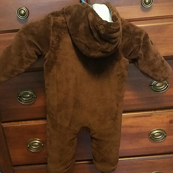 Winter cover all -6-9mths - Picture 2 of 2